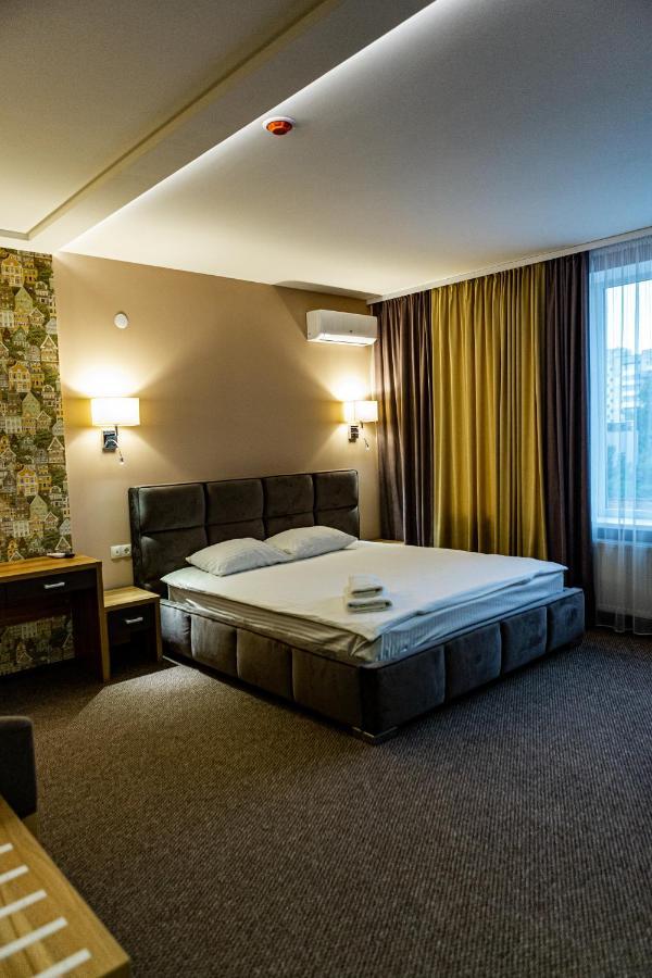 Hotel Shengen Шенген Оновлений Кропивницкий Экстерьер фото