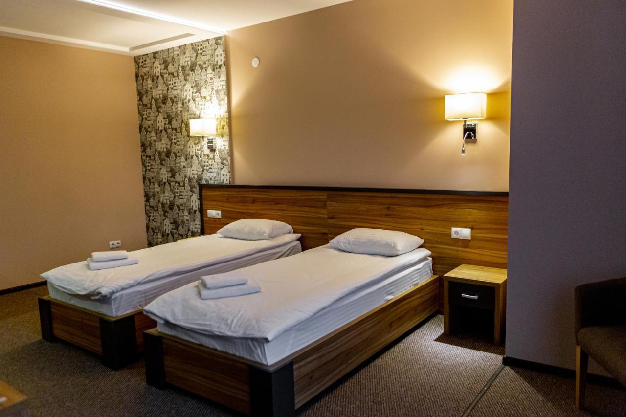 Hotel Shengen Шенген Оновлений Кропивницкий Экстерьер фото